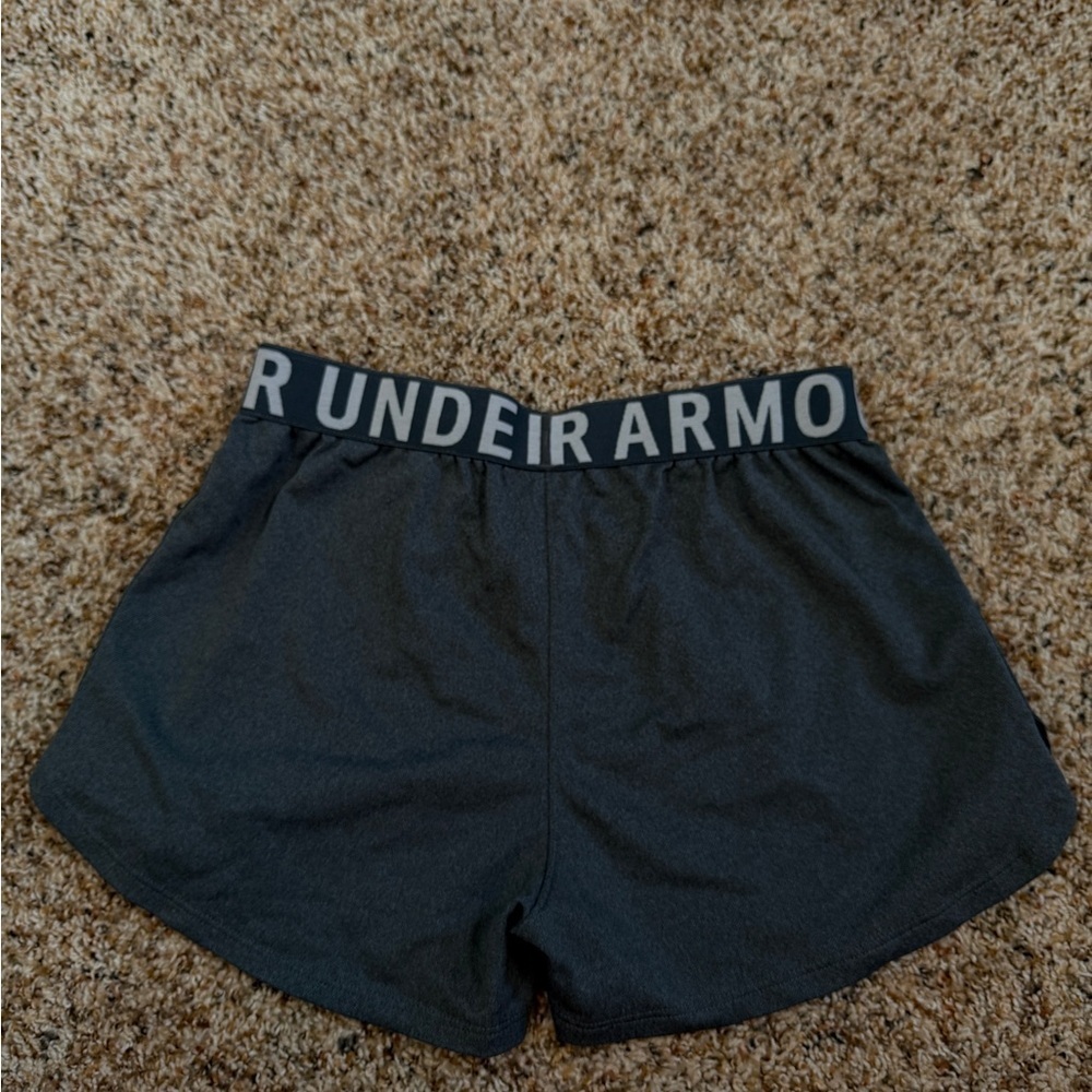 Under Armour Gray Gym Shorts Youth Large - Picture 5 of 11
